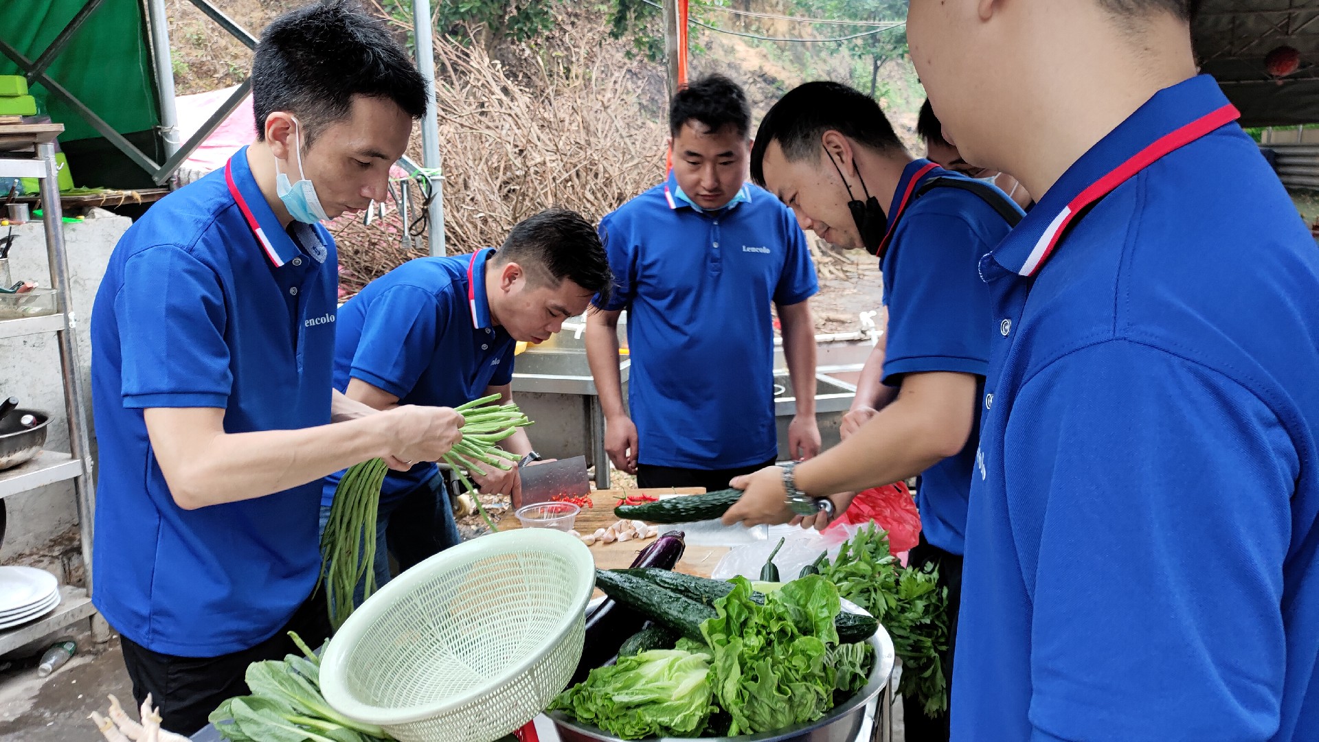 松湖騎行，穿樹(shù)飛花；農(nóng)家休閑，擁抱自然