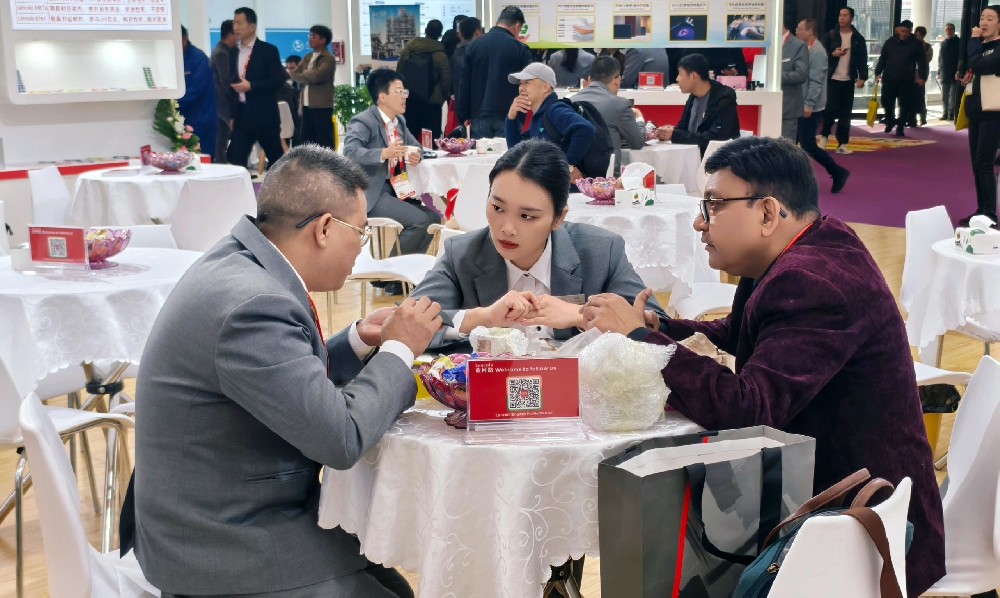 藍(lán)柯路2025年上海涂料展精彩現(xiàn)場(chǎng)